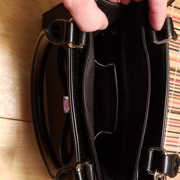 NWOT Apt. 9 Mila Mini Bow Satchel - Picture 4 of 9